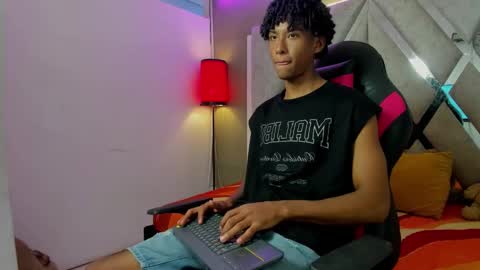 Snapshot of parzival_wt chatting on February 3, 2026, 7:41 pm PARZIVAL online show from February 3, 2026, 7:41 pm