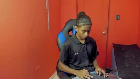 Snapshot of parzival_wt chatting on March 3, 2026, 7:42 pm PARZIVAL online show from March 3, 2026, 7:42 pm