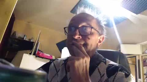 pascal88881 online show from December 21, 2024, 5:40 pm