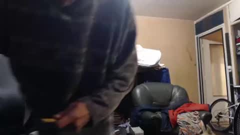 pascal88881 online show from November 2, 2025, 9:22 am