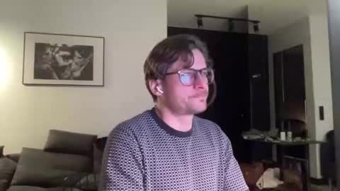 Snapshot of pascal_40 chatting on December 18, 2025, 1:22 am pascal_40 online show from December 18, 2025, 1:22 am