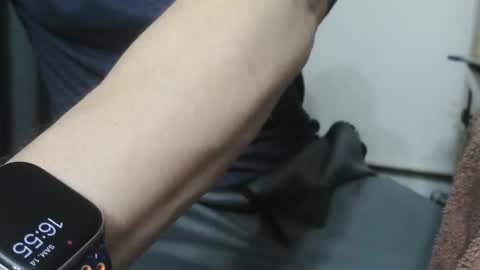 pasexhibe online show from February 14, 2026, 9:55 pm