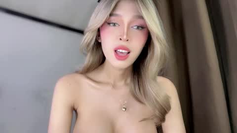 Snapshot of passion_de_amor18 chatting on June 4, 2026, 2:45 pm Tasty Alice online show from June 4, 2026, 2:45 pm