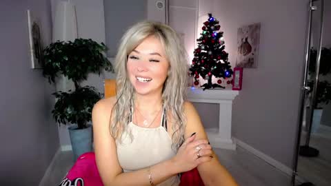 Snapshot of passionate_babe chatting on December 30, 2024, 6:20 am I have returned from vacation and I am glad to share my energy and emotions with you online show from December 30, 2024, 6:20 am