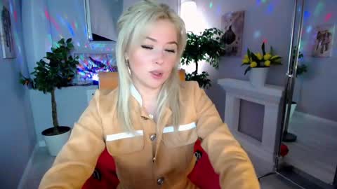 Snapshot of passionate_babe chatting on January 31, 2025, 3:30 am I have returned from vacation and I am glad to share my energy and emotions with you online show from January 31, 2025, 3:30 am