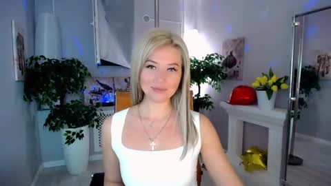 Snapshot of passionate_babe chatting on February 3, 2025, 4:25 am I have returned from vacation and I am glad to share my energy and emotions with you online show from February 3, 2025, 4:25 am