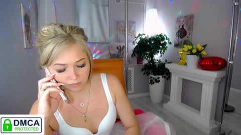 Snapshot of passionate_babe chatting on March 11, 2025, 6:32 am I have returned from vacation and I am glad to share my energy and emotions with you online show from March 11, 2025, 6:32 am