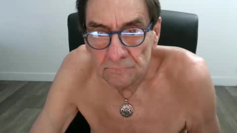 Bob online show from October 15, 2025, 10:10 pm