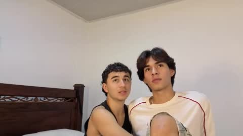 patri_ck_villa online show from November 15, 2025, 2:57 pm