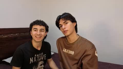 patri_ck_villa online show from December 15, 2025, 2:38 am