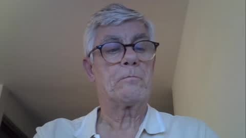 Snapshot of patrick5275 chatting on April 1, 2026, 7:44 pm patrick5275 online show from April 1, 2026, 7:44 pm