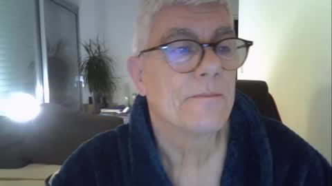 Snapshot of patrick5275 chatting on April 3, 2026, 5:49 am patrick5275 online show from April 3, 2026, 5:49 am