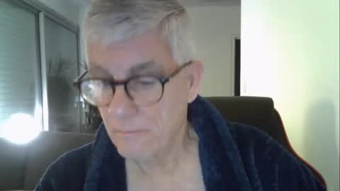 Snapshot of patrick5275 chatting on April 16, 2026, 4:13 am patrick5275 online show from April 16, 2026, 4:13 am