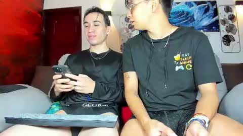 Snapshot of patrick_ander chatting on July 26, 2026, 1:07 pm patrick 19 bottom---- ander 18 top online show from July 26, 2026, 1:07 pm