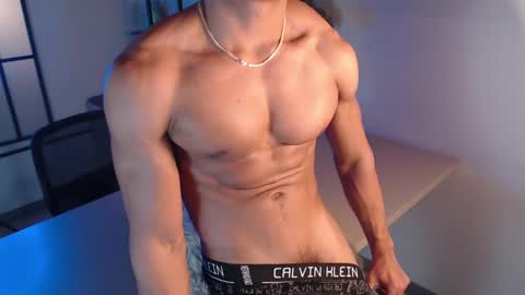 Snapshot of patrick_brown_ chatting on February 17, 2025, 6:04 pm Patrick Brown online show from February 17, 2025, 6:04 pm