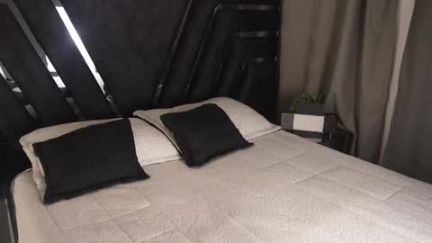 Snapshot of patrick_brown_ chatting on November 9, 2025, 2:26 pm Patrick Brown online show from November 9, 2025, 2:26 pm