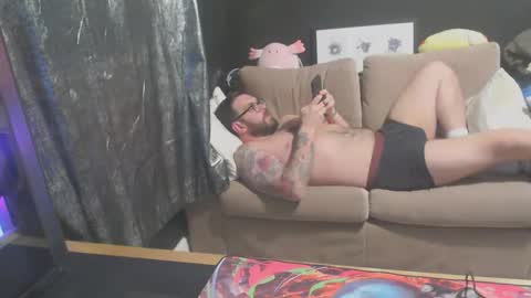 patrickmorris92 online show from February 26, 2026, 7:35 pm