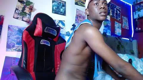 Snapshot of patrickvans chatting on January 10, 2025, 8:40 am Patrick online show from January 10, 2025, 8:40 am