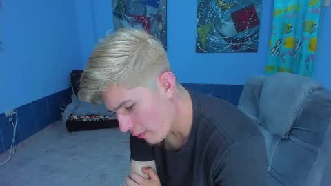 .... online show from September 29, 2025, 8:35 pm