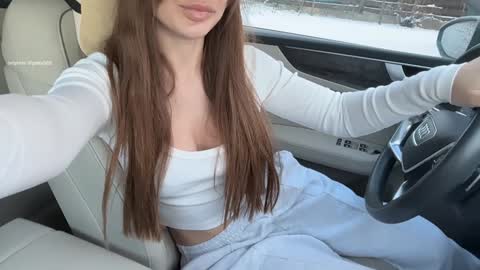 Snapshot of patry333 chatting on February 3, 2026, 6:40 am Andreea online show from February 3, 2026, 6:40 am