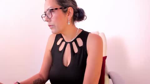 Paty Chic online show from July 28, 2026, 2:35 pm