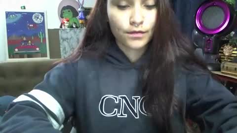 Pau online show from March 21, 2026, 8:19 am