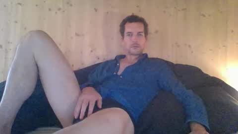 Snapshot of paueriwan chatting on November 13, 2025, 8:46 am paueriwan online show from November 13, 2025, 8:46 am