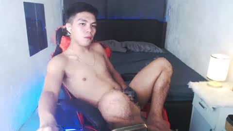 MrBigPaul online show from May 2, 2026, 1:43 am