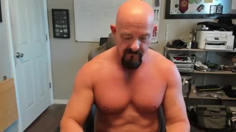 Snapshot of paul_hstrm chatting on November 11, 2025, 6:52 pm Justeffingaround online show from November 11, 2025, 6:52 pm