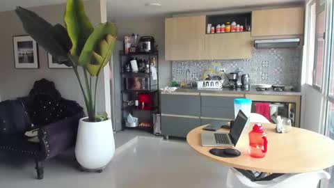 Paul online show from October 31, 2025, 5:36 pm