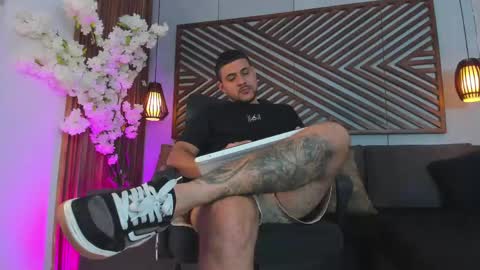 Paul Rivera online show from June 5, 2026, 8:14 pm