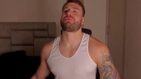 Snapshot of paul_roger chatting on December 24, 2024, 12:44 am PAUL ROGER online show from December 24, 2024, 12:44 am