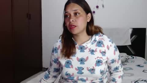 PAULA online show from November 30, 2025, 4:16 am