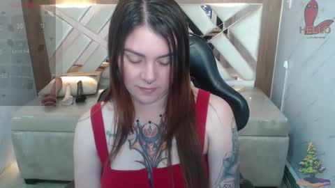 Snapshot of paula_b_ chatting on January 6, 2026, 12:53 pm Paula online show from January 6, 2026, 12:53 pm