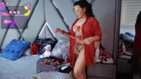 Paula online show from October 14, 2025, 9:04 pm