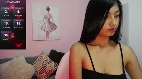 Pau online show from November 21, 2025, 12:37 pm