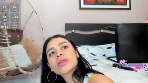 Snapshot of paulafer_ chatting on January 28, 2025, 10:45 pm online show from January 28, 2025, 10:45 pm