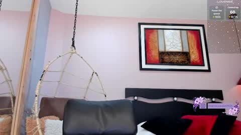 Snapshot of paulafer_ chatting on February 12, 2025, 8:07 pm online show from February 12, 2025, 8:07 pm