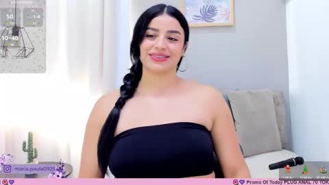 Snapshot of paulafer_ chatting on February 26, 2025, 7:38 pm online show from February 26, 2025, 7:38 pm
