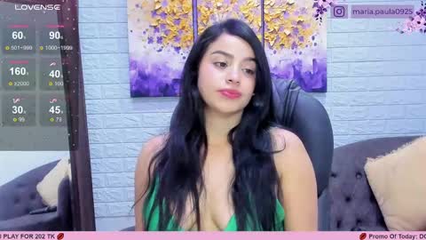 Snapshot of paulafer_ chatting on March 4, 2025, 8:05 pm online show from March 4, 2025, 8:05 pm