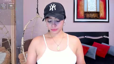 Snapshot of paulafer_ chatting on September 9, 2025, 7:57 pm online show from September 9, 2025, 7:57 pm