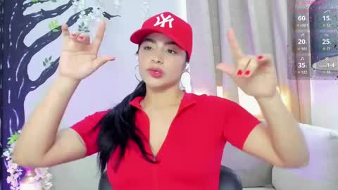 Snapshot of paulafer_ chatting on September 12, 2025, 7:47 pm online show from September 12, 2025, 7:47 pm