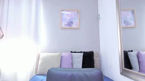 Snapshot of paulafer_ chatting on September 14, 2025, 5:45 pm online show from September 14, 2025, 5:45 pm