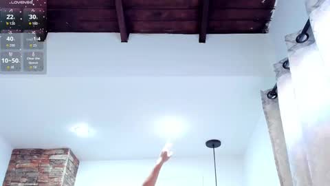 Snapshot of paulafer_ chatting on October 7, 2025, 8:39 pm online show from October 7, 2025, 8:39 pm
