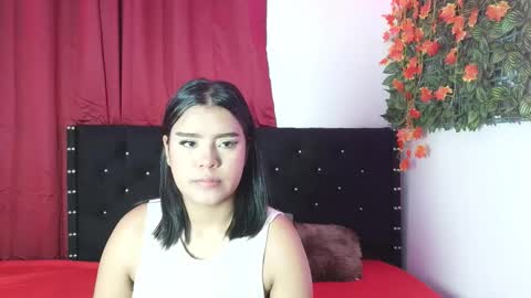paulasexy_69 online show from October 19, 2025, 1:12 pm