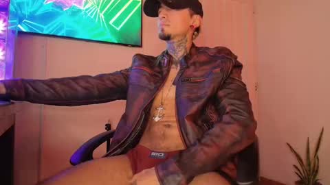 Paul Docux pdocux online show from November 23, 2025, 5:07 am