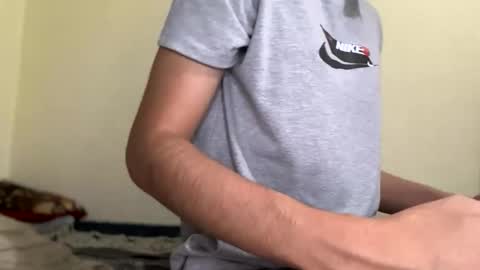 Paul Mklain online show from April 8, 2026, 11:37 pm