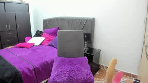 Snapshot of pauli_bootysexy chatting on February 19, 2026, 3:41 pm Paulina Rendon online show from February 19, 2026, 3:41 pm