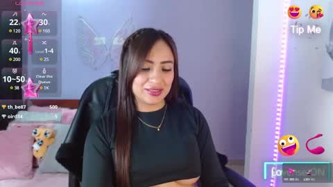 paulina online show from December 23, 2024, 3:23 pm