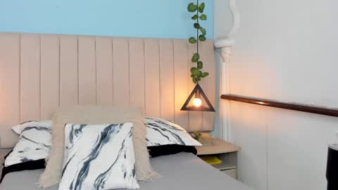 Snapshot of paulina_lopezz chatting on January 29, 2025, 8:35 pm PAULINA online show from January 29, 2025, 8:35 pm